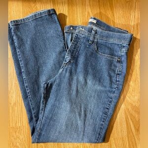 LEE- classic fit straight leg